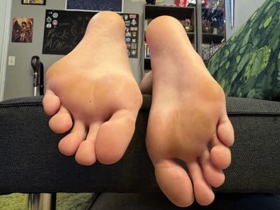 KillerGirlSoles gallery photo #9
