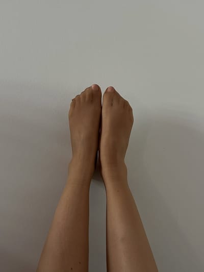 Vicky gallery photo #2