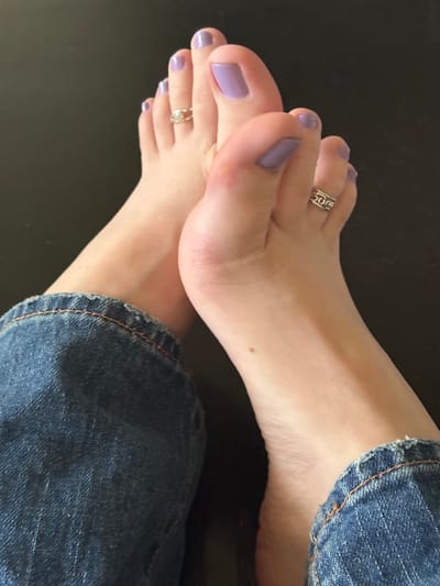 Charlotte gallery photo #8